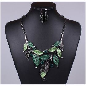 Europe and the United States big jewelry sets, color leaves, short clavicle necklace, bridal dress, female fashion accessories wholesale (Color: Green)