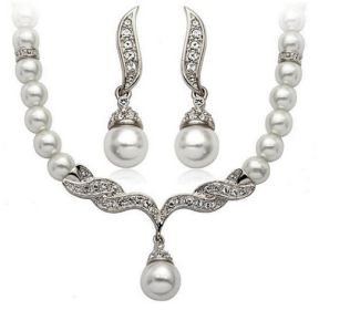 Factory Direct Korean Version, Elegant Angel Wings, Fashionable Pearl Necklace, Earrings, Bridal Suit 9086 (Color: White)