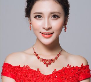 Bridal jewelry, red necklace, earrings, three sets of toast, clothing accessories wholesale (Option: Necklace and earrings)