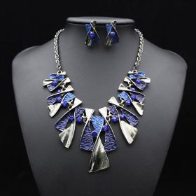 The big European and American fashion color alloy diamond necklace earrings set bride jewelry factory direct (Option: Bule)